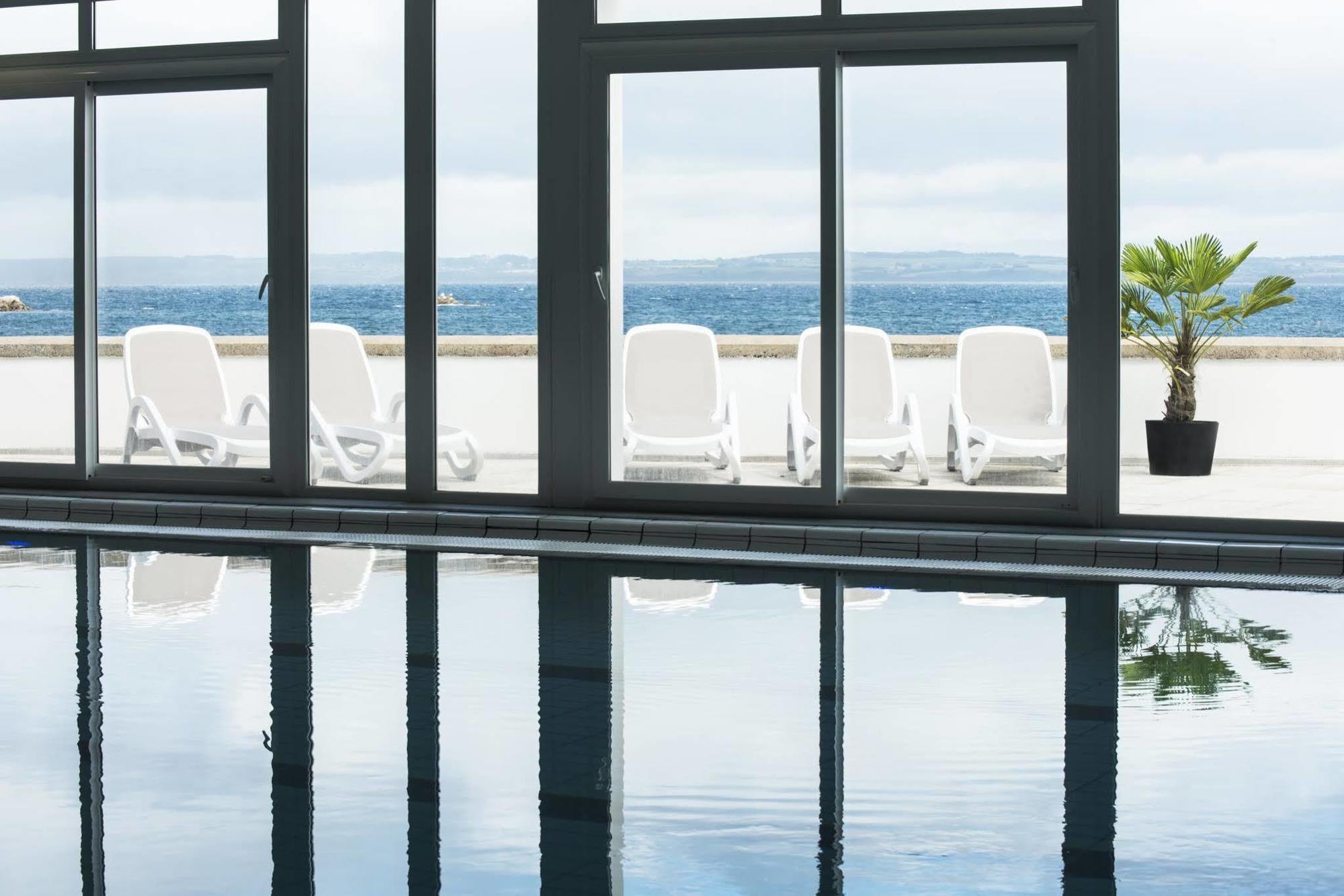 Hotel Valdys Thalasso & Spa - La Baie 杜瓦讷内 外观 照片